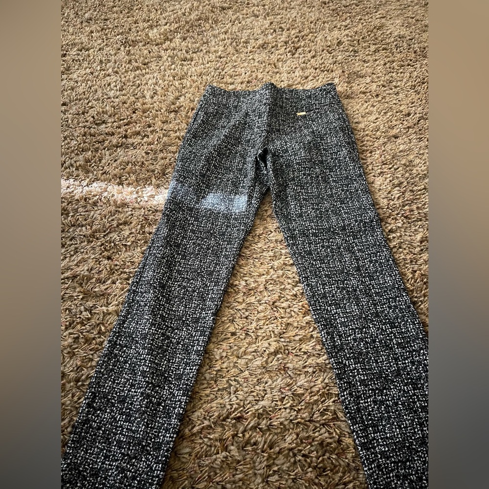 Women’s trousers